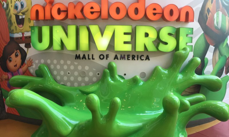 Nickelodeon Universe entrance