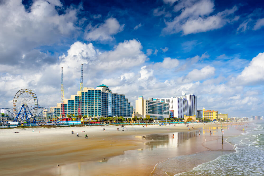 Are there beaches in Orlando?  Find out from top US family travel blog, Travel With A Plan!