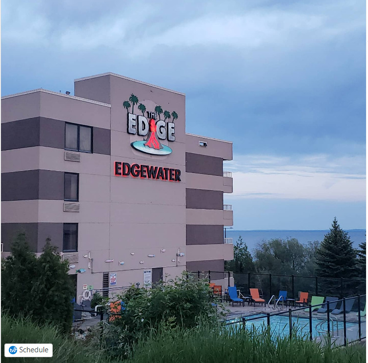 Edgewater Hotel and Indoor Waterpark in Duluth, MN