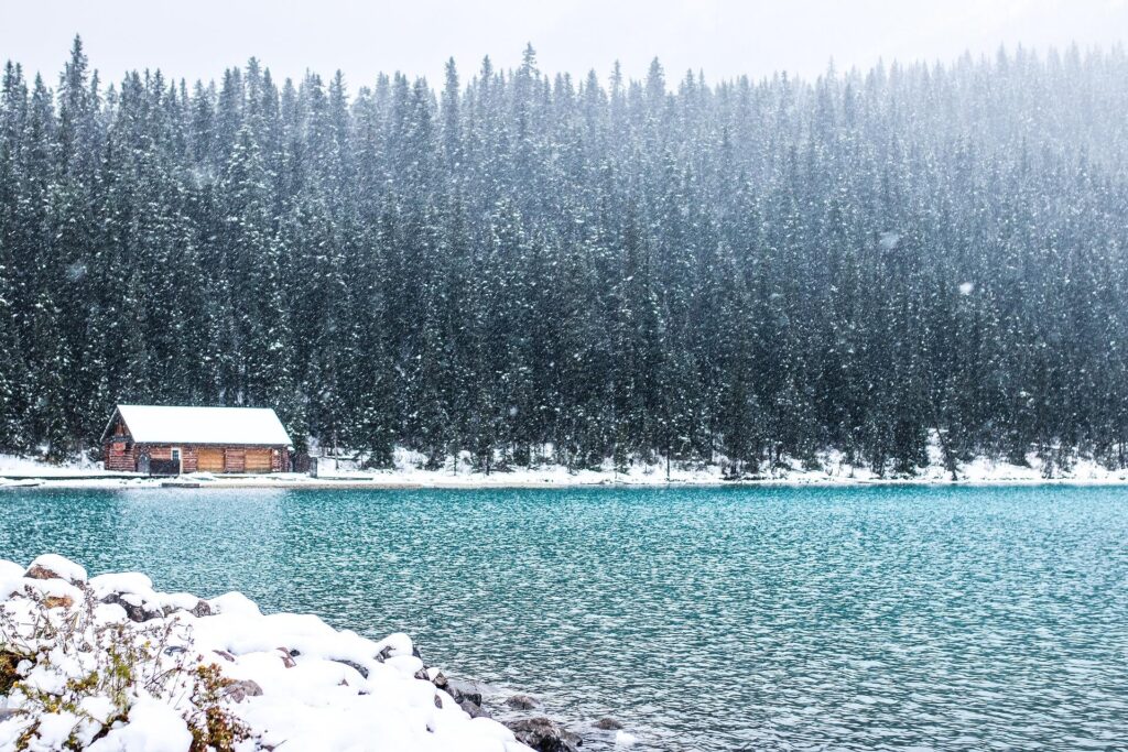 Lake scene from Estes Park in winter.