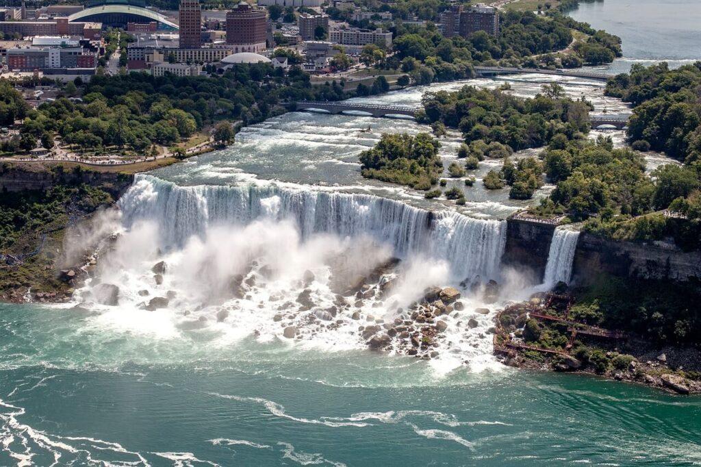 Best east coast family vacations:  Niagara Falls!