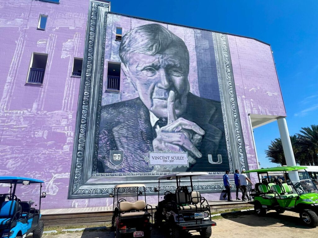 Fun things to do in Seaside - photograph the Vincent Scully Mural