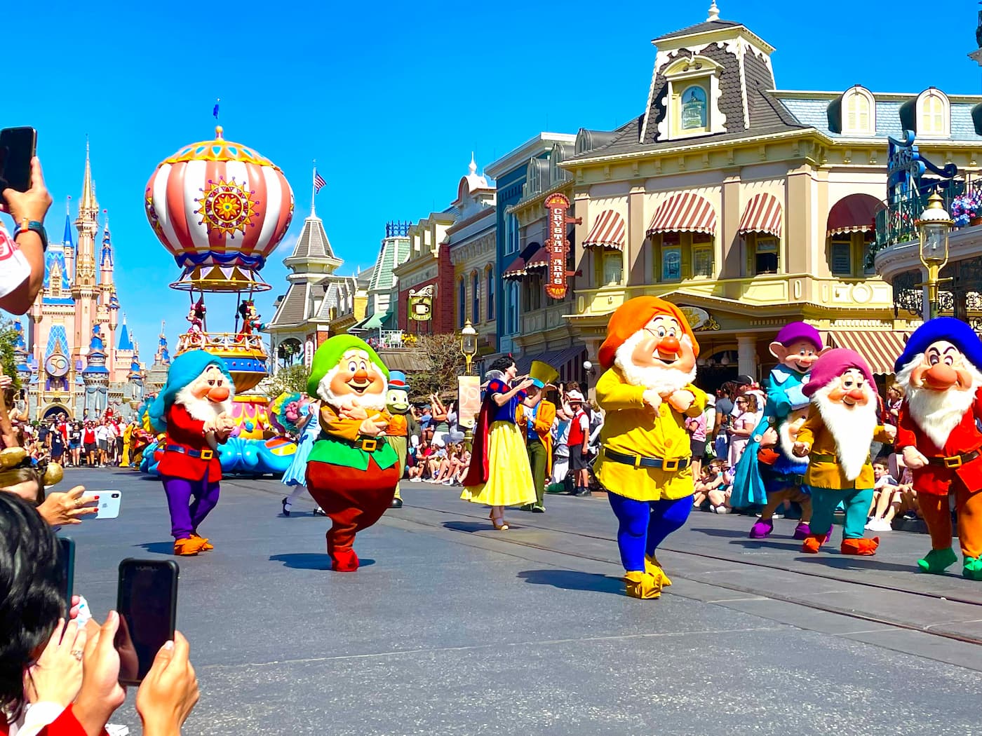 Seven dwarfs in parade at Disney.